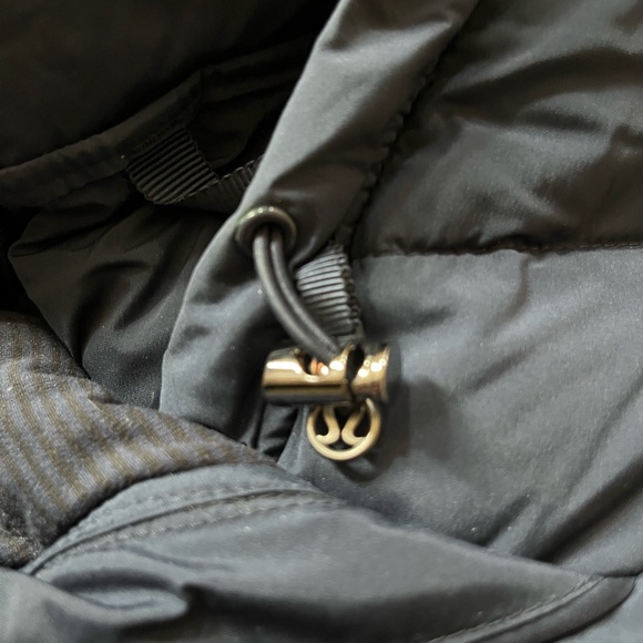 Lululemon Fluffed Up Pullover - Picture 4 of 7